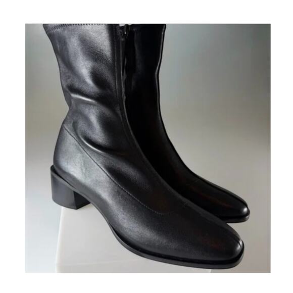 New! Quince Italian Leather Stretch Sock Bootie Black NEW Size 7 - Picture 2 of 6